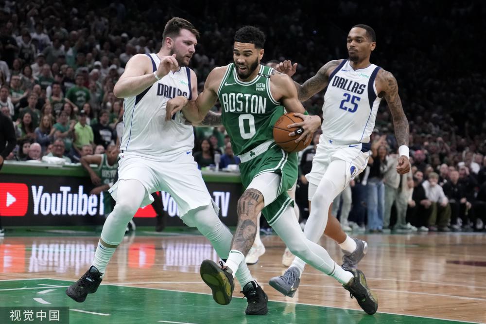 细腻的停球 细腻的停球